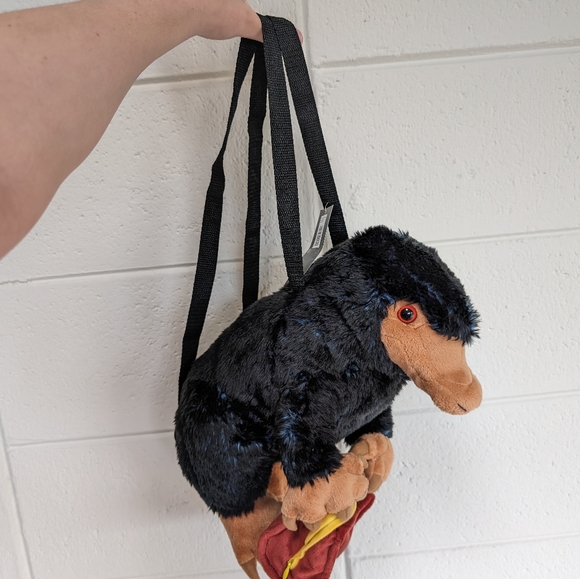 Official Harry Potter Fantastic Beasts Niffler Backpack - Picture 2 of 3